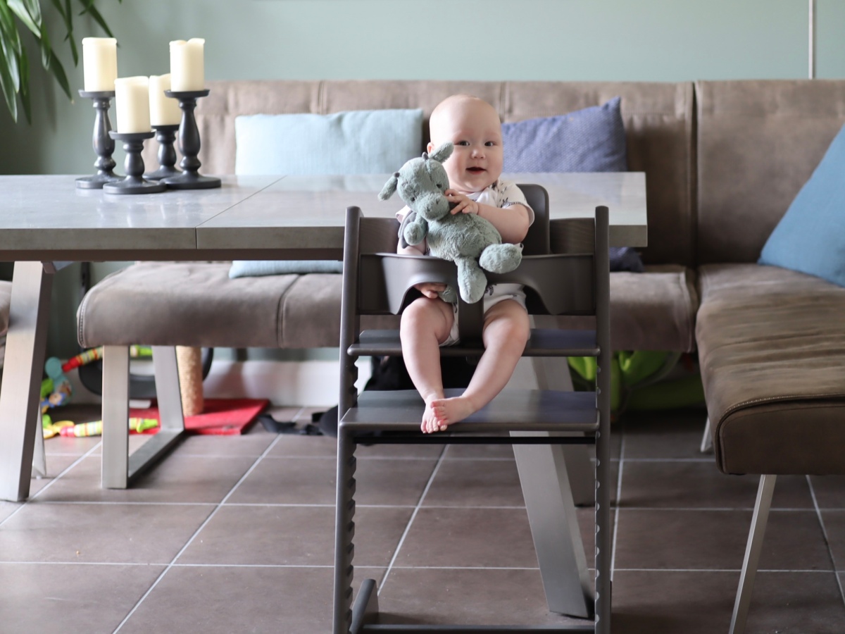 從出生到出嫁，寶寶一生中最重要的一把椅子【stokke Tripp Trapp® 成長椅】開箱＋實用￼